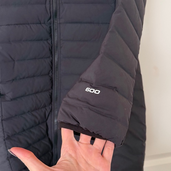 EUC North Face Belleview down parka jacket M - Picture 8 of 8